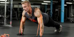 Entrenamiento de fuerza con gomas elásticas